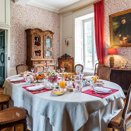Chateau De La Villedubois 3*
